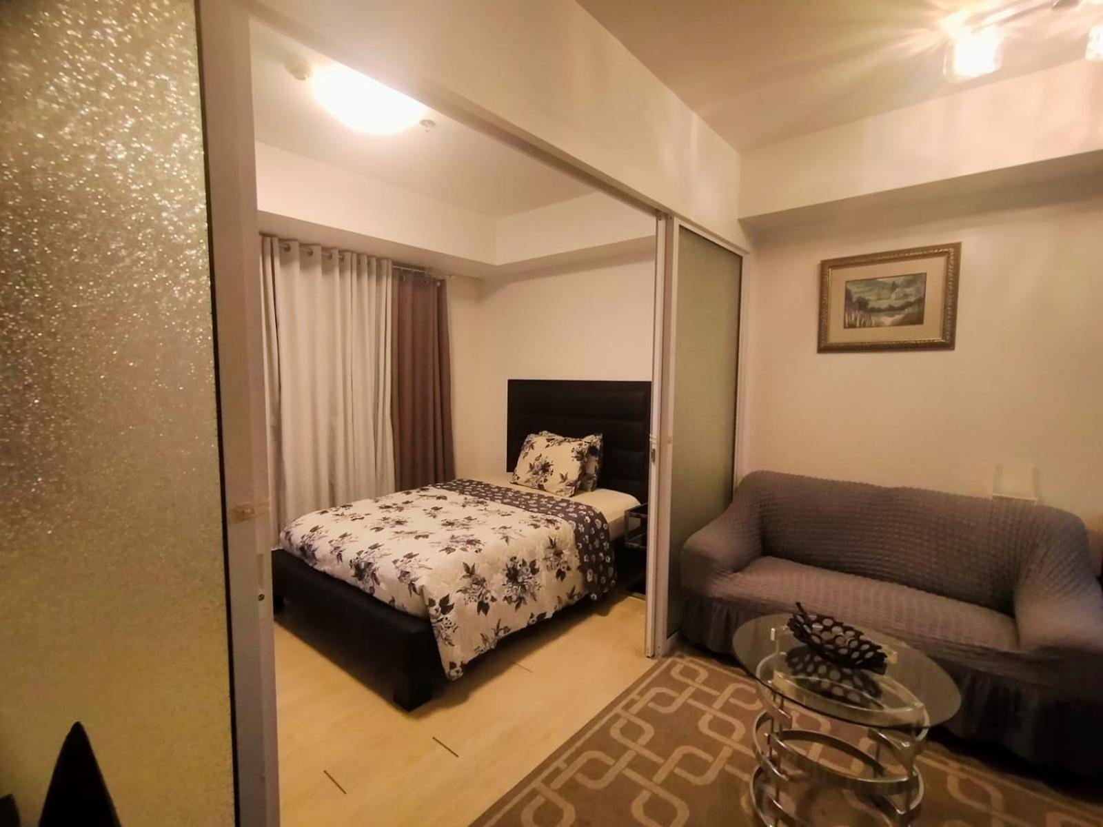 Beach Front Living In The Heart Of The City, Azure Residences Маніла Екстер'єр фото
