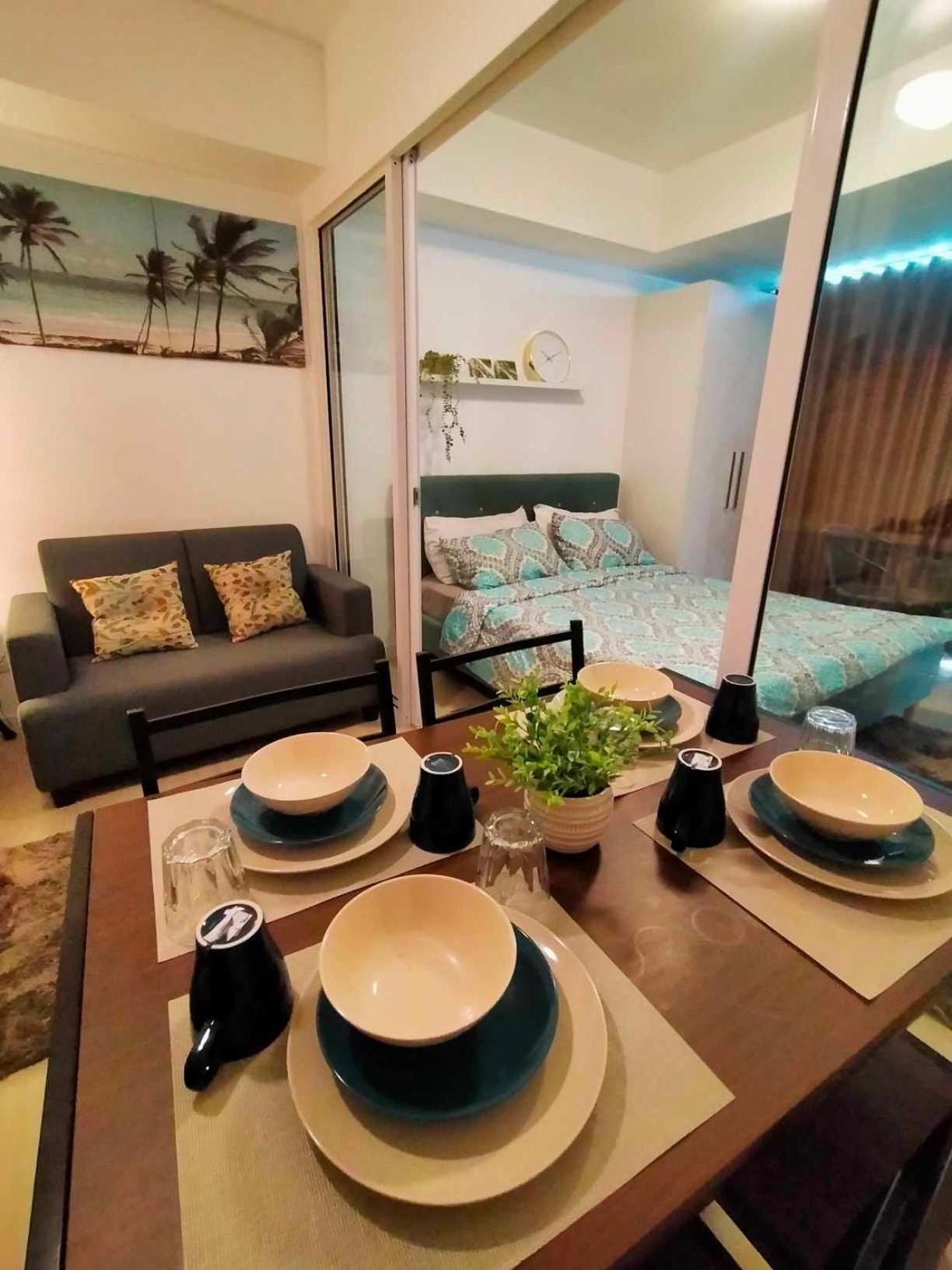 Beach Front Living In The Heart Of The City, Azure Residences Маніла Екстер'єр фото